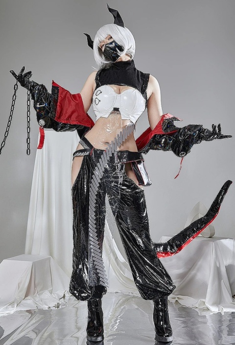 Cosplay Miccostumes x Mobbunny x Echanis Enicha ThermoALTER Demon Streetwear Vinyl